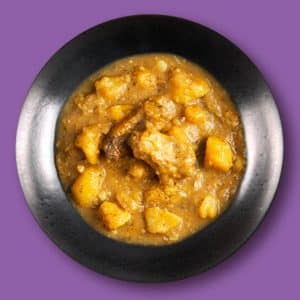 Patatas guisadas con costillas (350 g.)