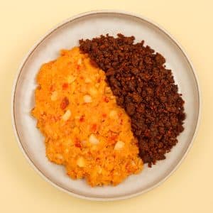 Patatas revolconas con picadillo de leggie (350 g.)